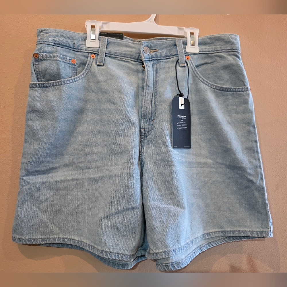 Levi's Premium Women Hight Baggy Shorts Size31 NWT